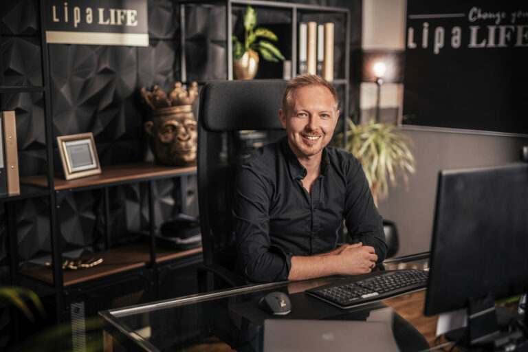 Christian G&ouml;tz Gr&uuml;nder Lipa LIFE